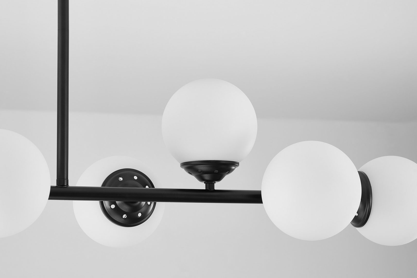 Black tube pendant lamp with white glass globe shades - FINO - Lampit image 3