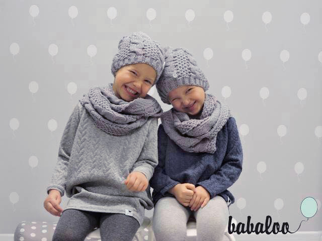 Grey wallpaper with white balloons - Dekoori image 4