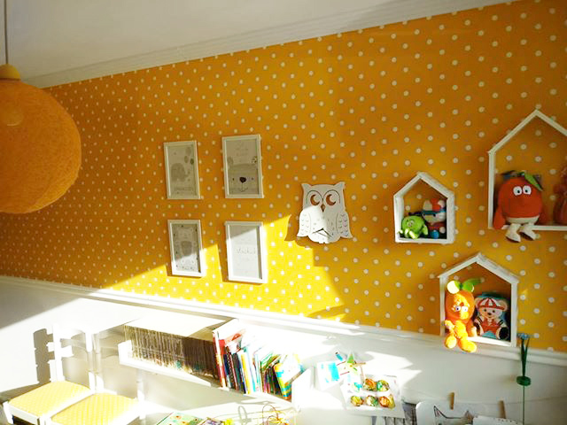 Wallpaper with mini white dots on corn background - Dekoori image 4