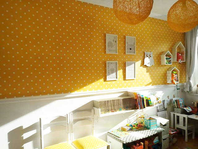 Wallpaper with mini white dots on corn background - Dekoori image 3