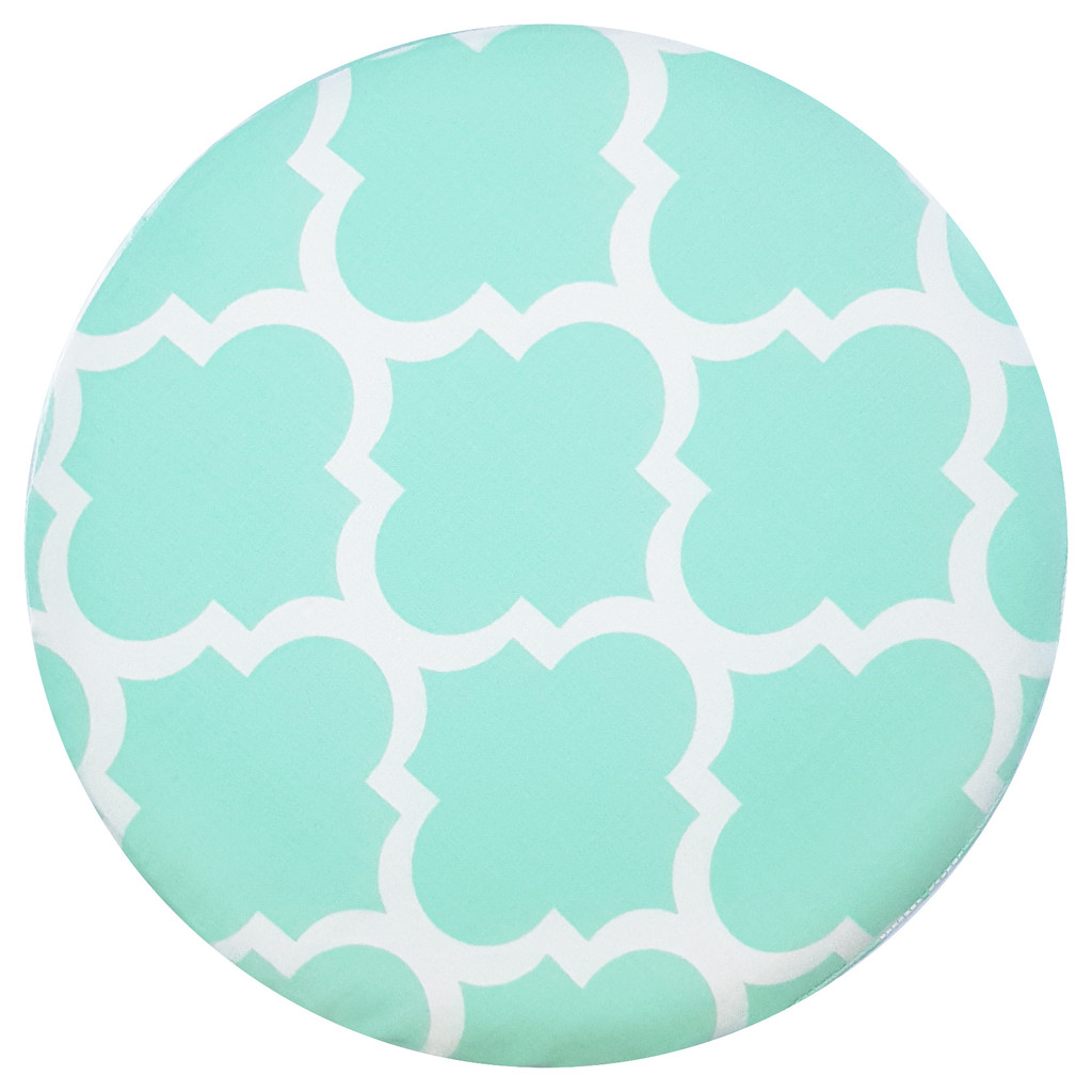 Decorative wooden mint green pouf, white Moroccan clover pattern - Lily Pouf image 3