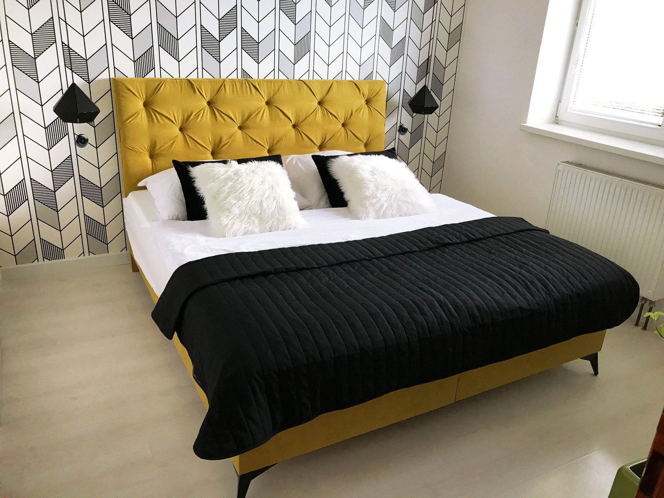 White and black contour herringbone designer pattern wallpaper - Dekoori image 2