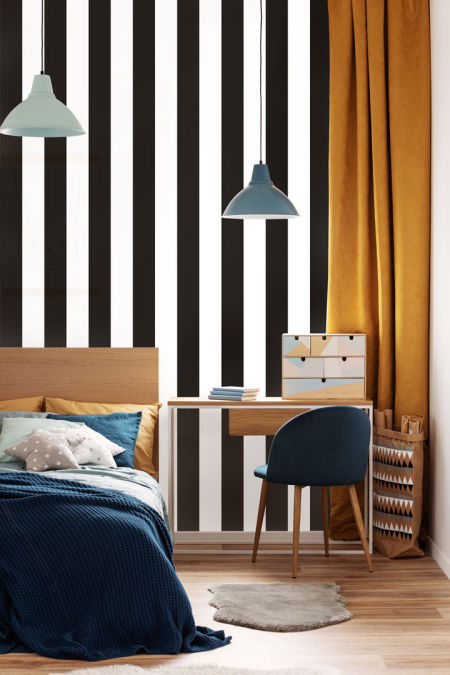 White and black vertical striped wallpaper 10 cm