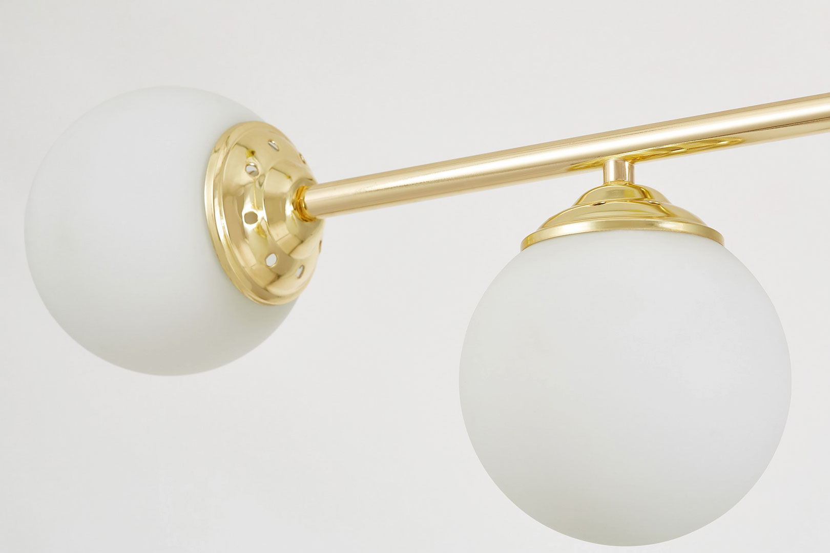Gold tube pendant lamp with white glass globe shades, classic gold - FINO - Lampit image 4
