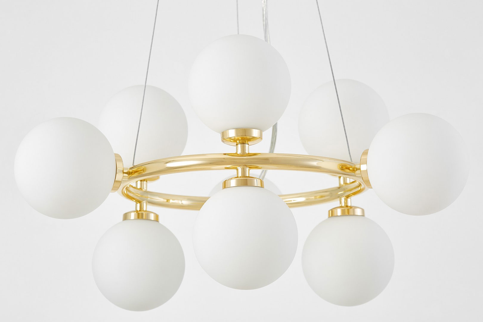 Golden chandelier, white glass balls, classic gold, glamour pendant lamp - MARSIADA - Lumina Deco image 3